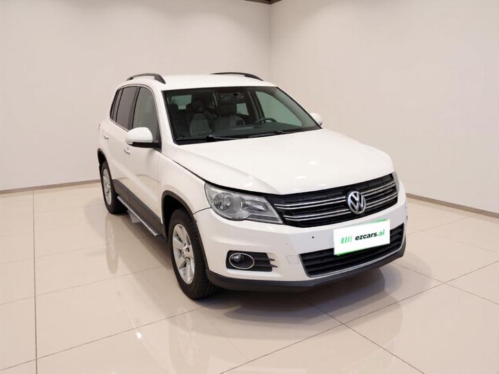 Tiguan 2012 1.8TSI AT AWD photo 3