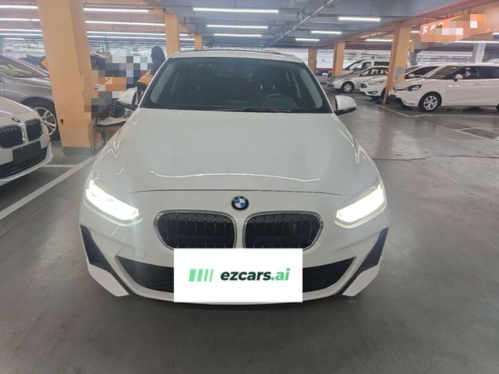 1 Series 2019 118i M Sport Package photo 2
