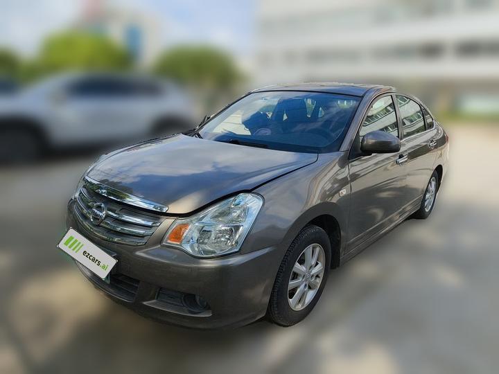 Sylphy 2019 Classic 1.6XE+ CVT Connected Leading