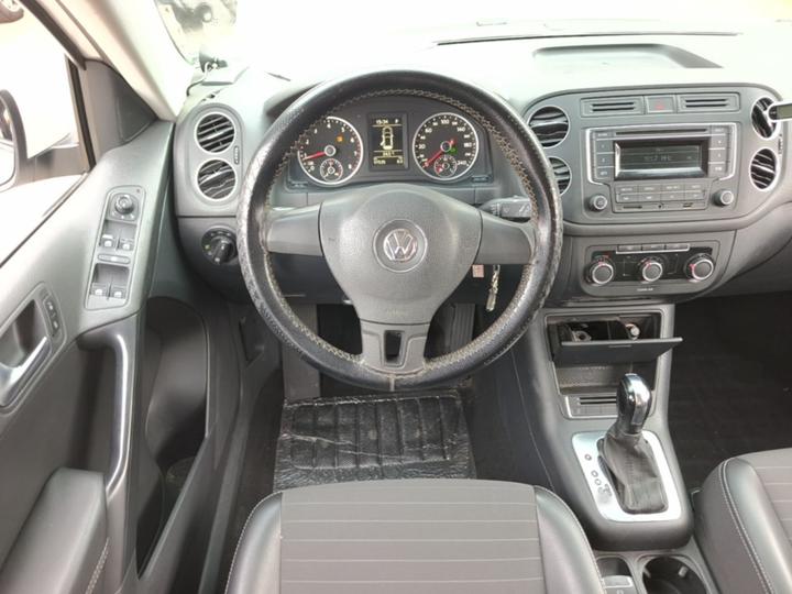 Tiguan 2016 300TSI AT RWD photo 6
