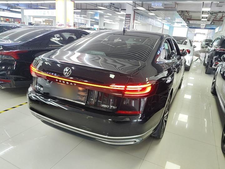 Passat 2025 380TSI photo 6