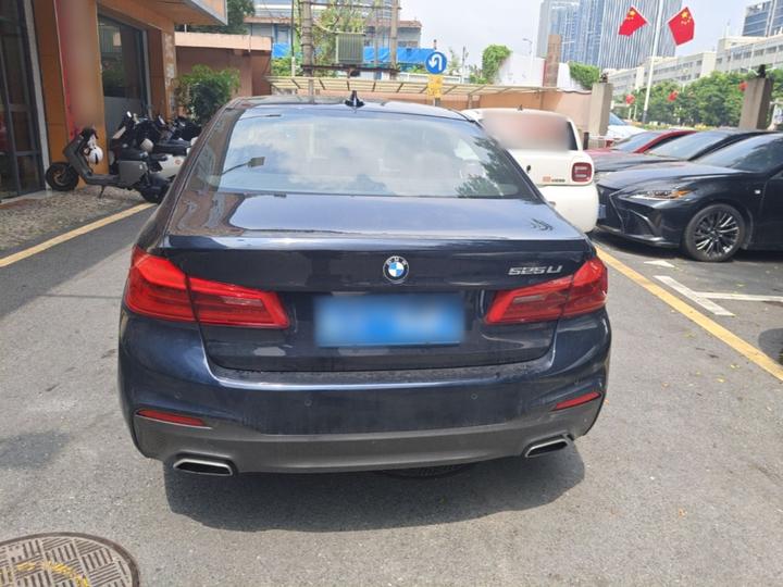 5 Series 2019 525Li M Sport Package photo 3