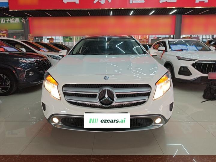 GLA 2016 GLA 200 Dynamic photo 2