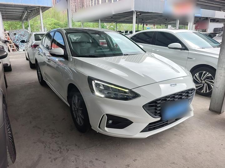 Focus 2021 Hatchback EcoBoost 180 AT photo 3