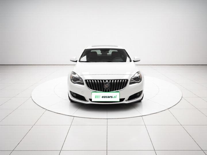 Regal 2015 1.6T Elite Tech photo 2