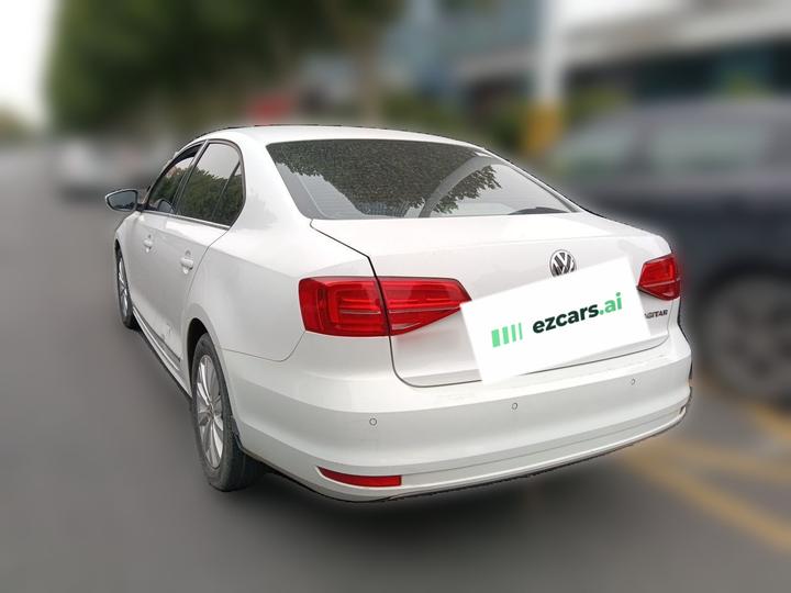 Sagitar 2015 1.6L AT Comfort photo 4