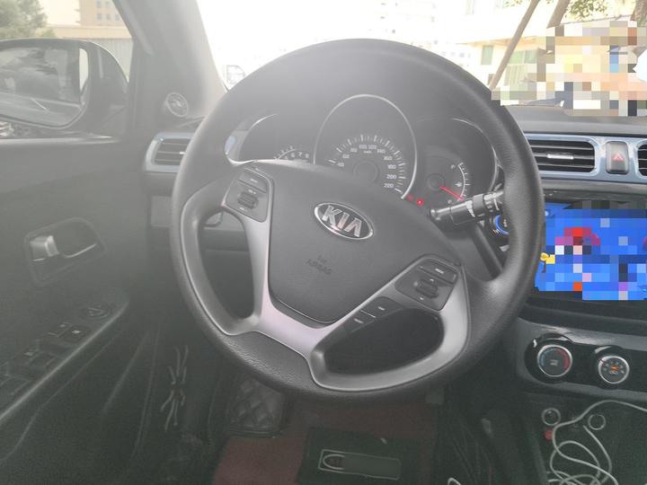 K2 2015 Sedan 1.4L MT GLS photo 3