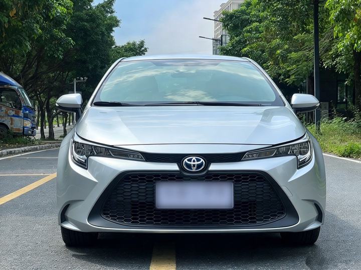 Levin 2022 Hybrid 1.8H E-CVT Progressive photo 3