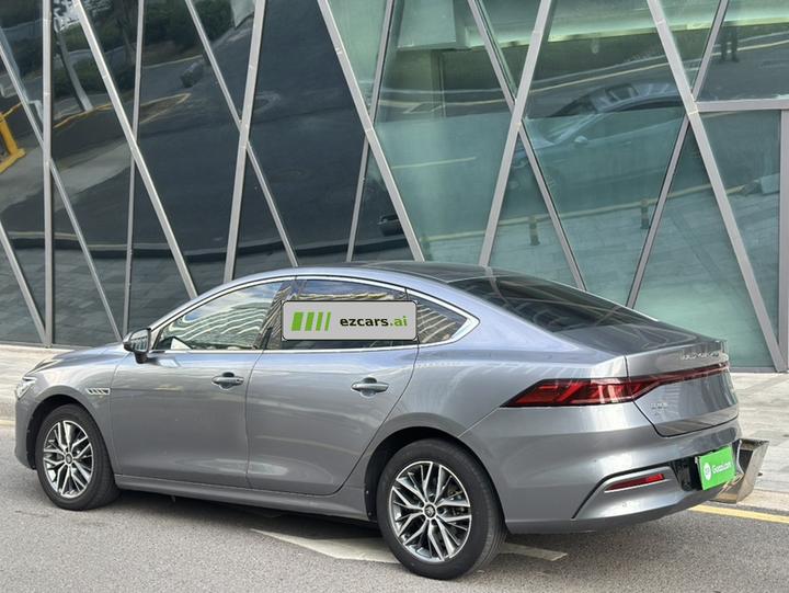Qin PLUS 2021 EV 400KM Luxury photo 5