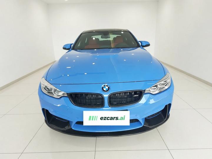 M4 2014 M4 2-Door Coupe photo 2