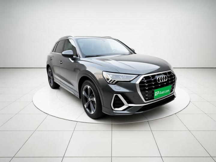 Q3 2021 35 TFSI Fashion Dynamic photo 3