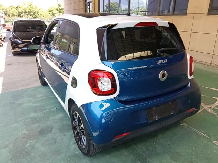 forfour 2016 1.0L 52 photo 4