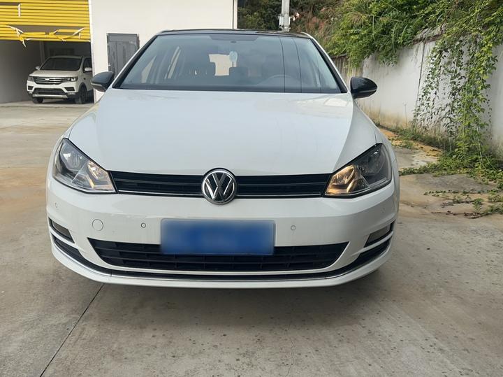 Golf 2017 1.6L AT Comfort Anniversary Edition photo 2