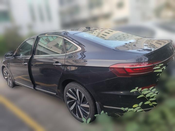 Passat 2022 330TSI Luxury photo 4