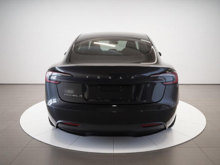 Model 3 2025 RWD photo 5