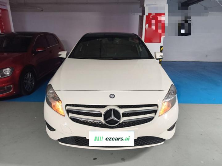 A-Class Imported 2015 A 180 Standard photo 2