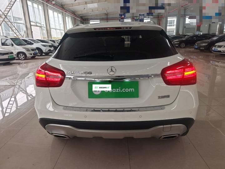 GLA 2017 GLA 200 Dynamic photo 5