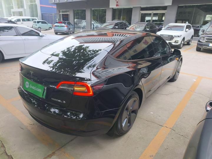 Model 3 2022 RWD photo 4