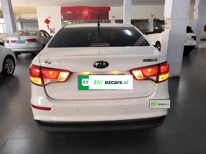 K2 2015 Sedan 1.4L MT GLS photo 5