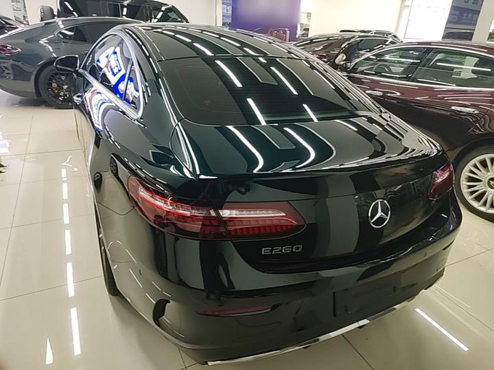 E-Class Imported 2023 E 260 Coupe photo 3