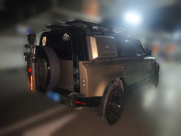 Defender 2020 110 P400 X photo 6