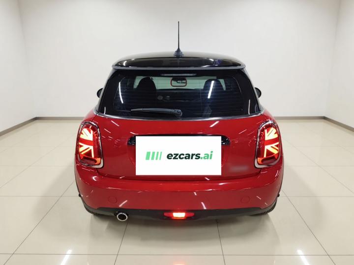2021 1.5T COOPER photo 3