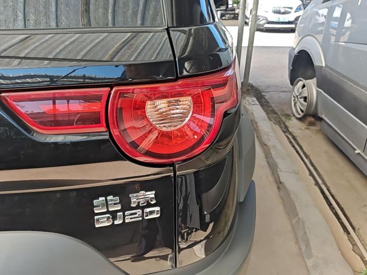 BAIC BJ20 2016 1.5T CVT Luxury photo 7