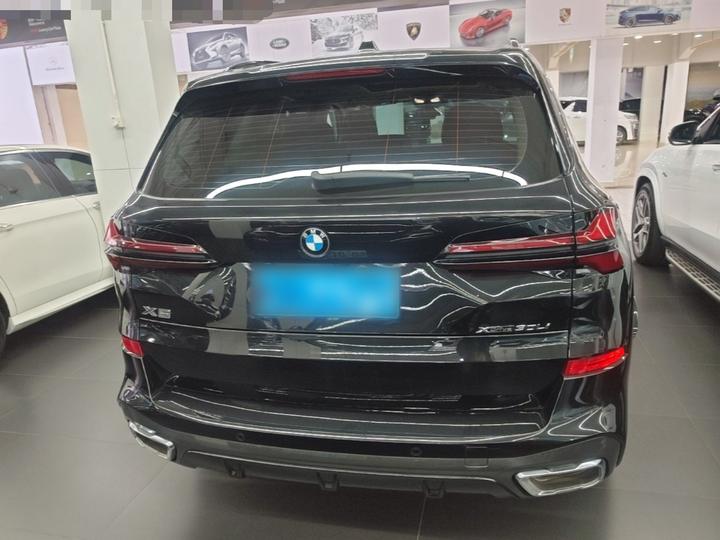 X5 2023 xDrive 30Li Exclusive M M Sport Night Package photo 5