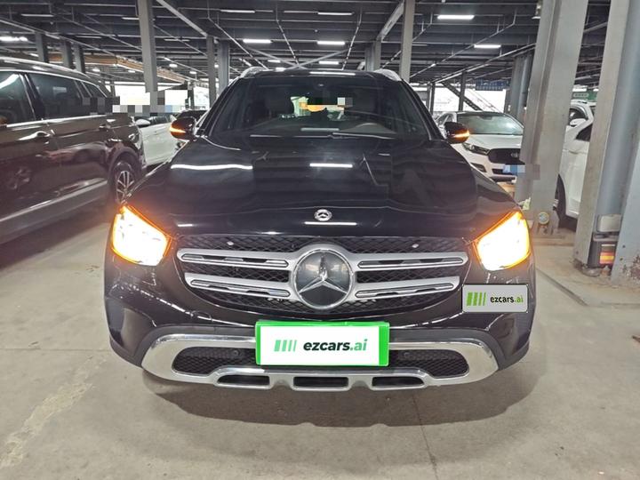 GLC 2020 Facelift GLC 260 L 4MATIC Dynamic photo 2
