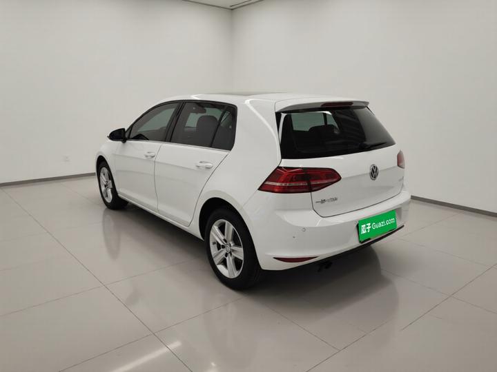 Golf 2016 230TSI AT Comfort photo 4
