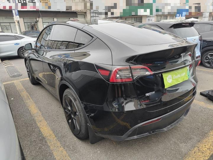 Model Y 2022 Facelift RWD photo 4