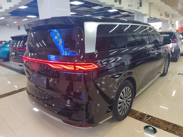2026 DM-i 1.5T 218KM Excellence photo 6