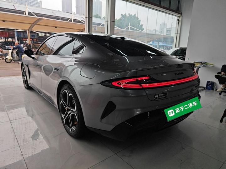 Xiaomi SU7 2024 AWD Extended Range High-end ADAS Max photo 4