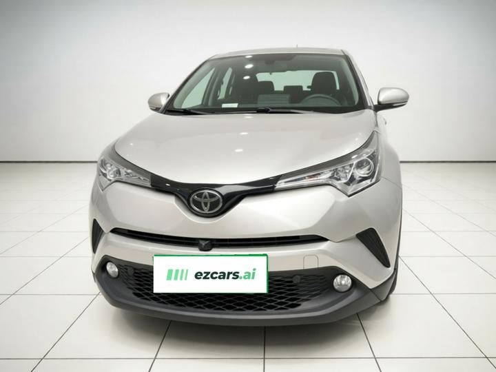 C-HR 2020 2.0L Leading photo 2