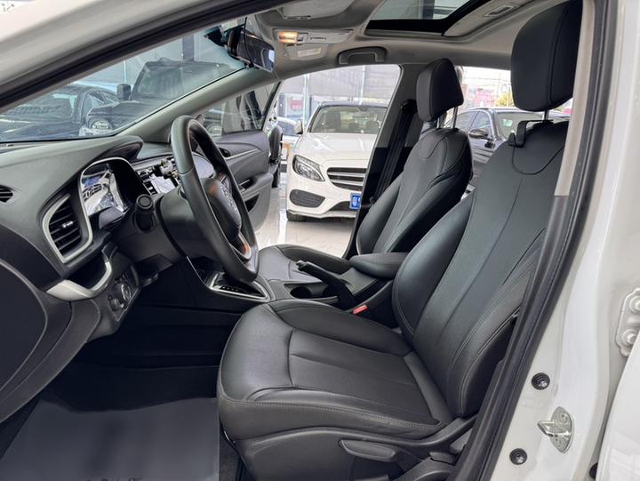 Excelle 2021 Facelift Classic 1.5L AT Elite photo 7