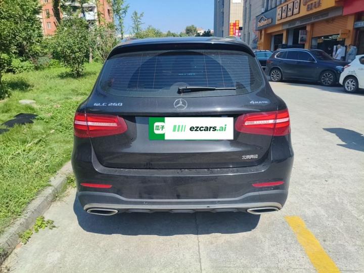 GLC 2017 GLC 260 4MATIC Luxury photo 6