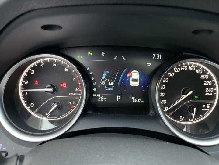 Camry 2021 2.0G Luxury photo 8
