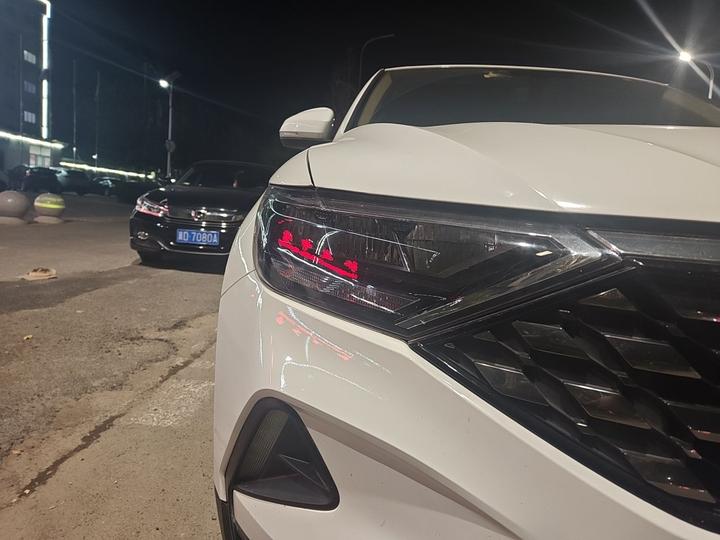 VS5 2019 280TSI AT photo 7
