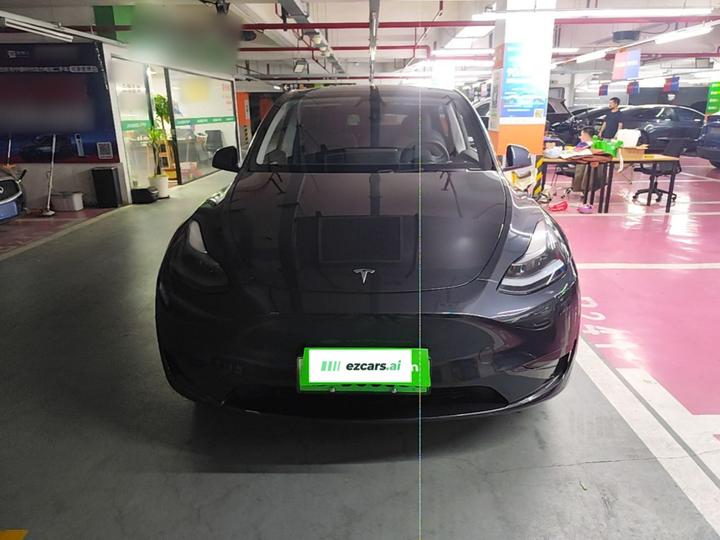 Model Y 2024 RWD photo 2