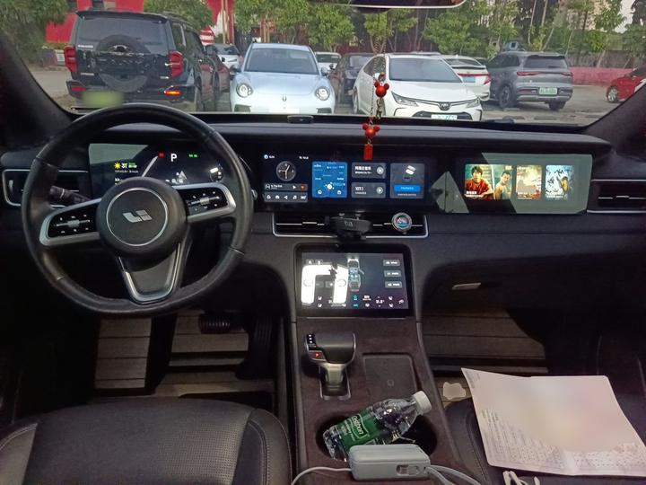 Li Auto ONE 2021 EREV 6-Seater photo 5