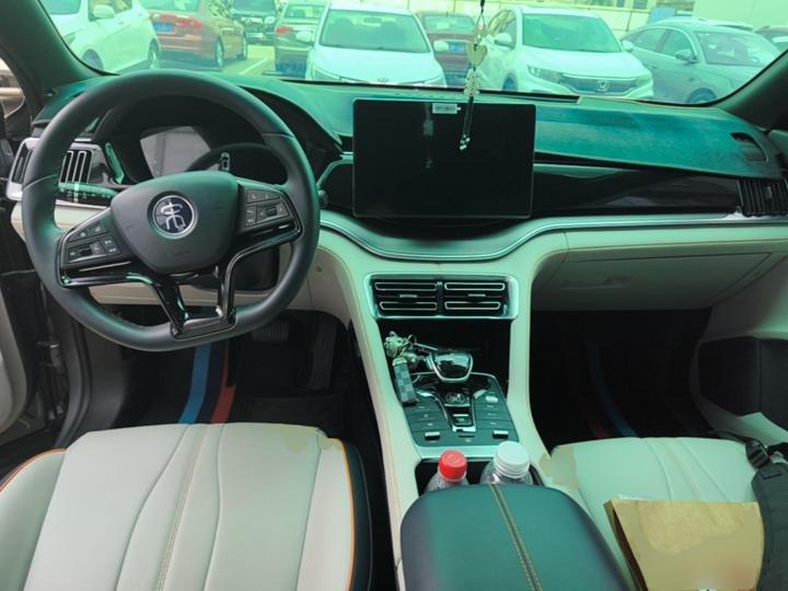 Song PLUS EV 2021 DM-i 110KM Flagship photo 5