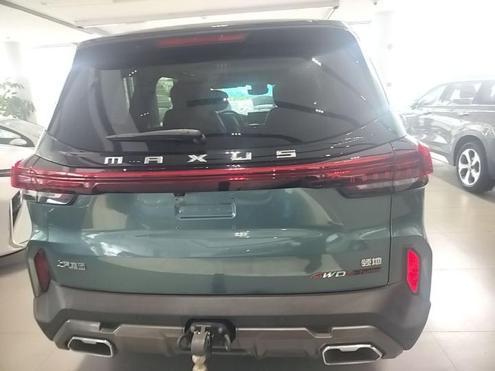 MAXUS 2023 2.0T Luxury 6-Seater photo 5