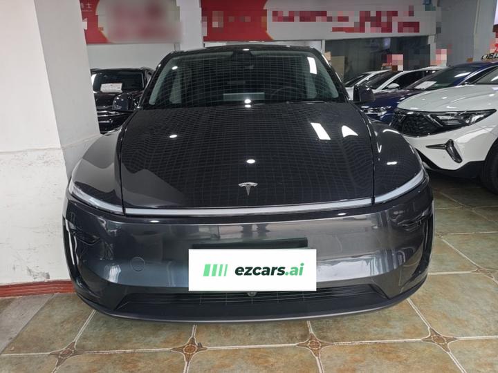 Model Y 2025 RWD photo 2