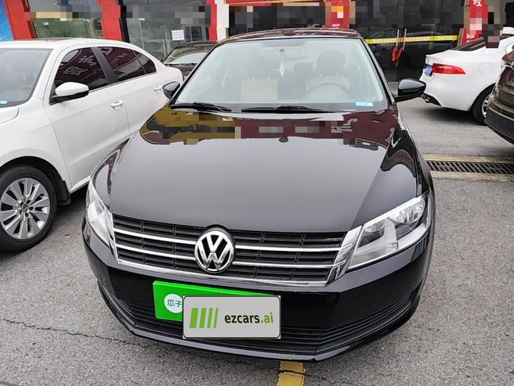 Lavida 2013 Facelift Classic 1.6L MT photo 2