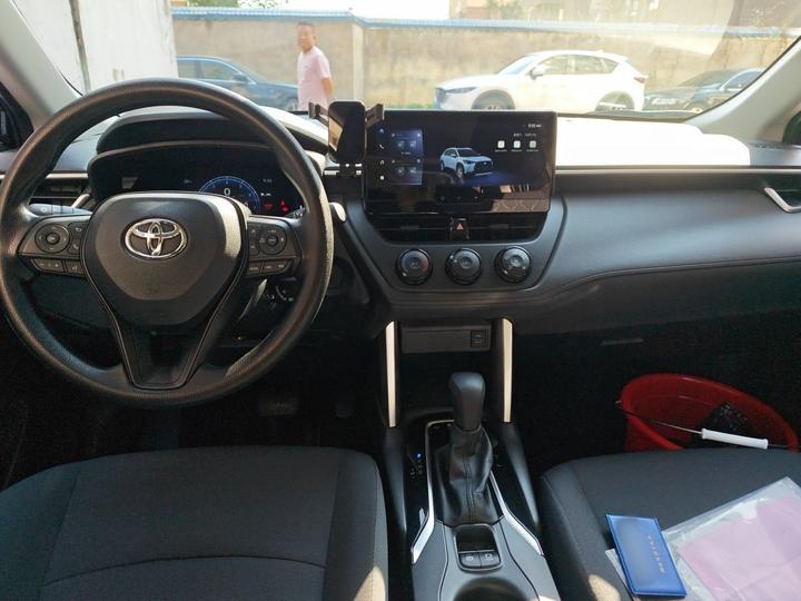 Corolla 2024 2.0L photo 5