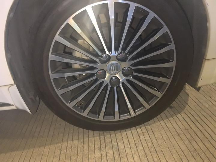 Crown 2018 2.0T Sport photo 8