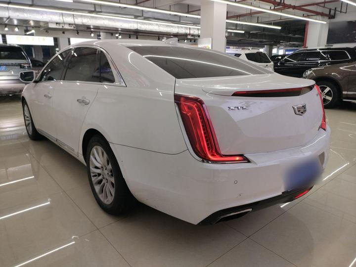 XTS 2018 28T Elite photo 4