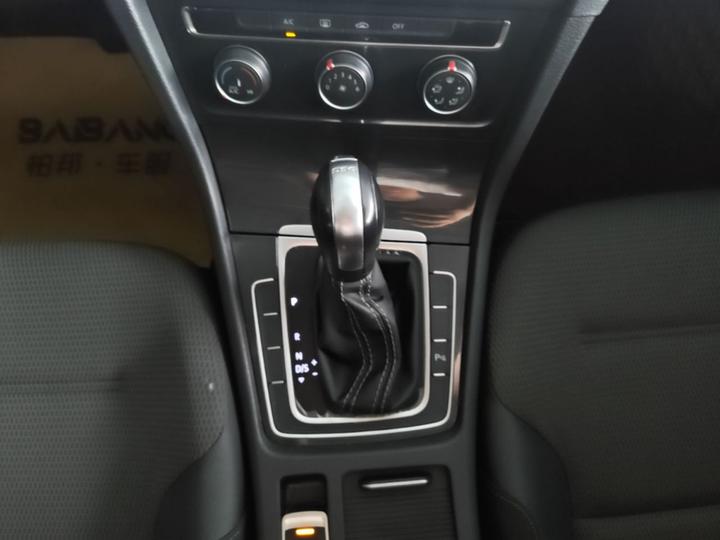 Golf 2017 230TSI AT Comfort Anniversary Edition photo 5