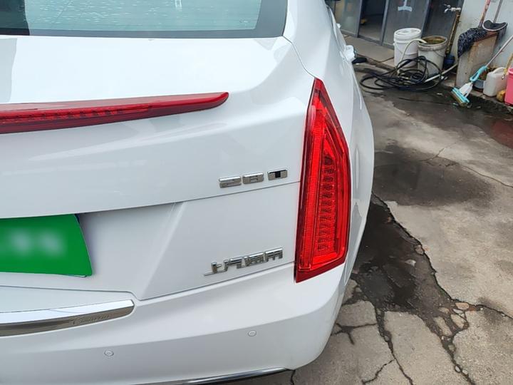 ATS-L 2017 28T Tech photo 7