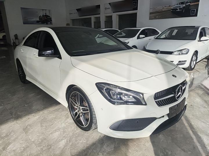 CLA 2017 CLA 220 4MATIC photo 3